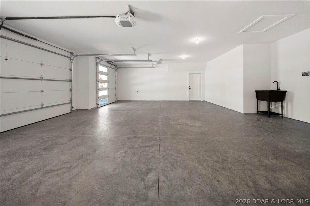 Grand Point - Residential