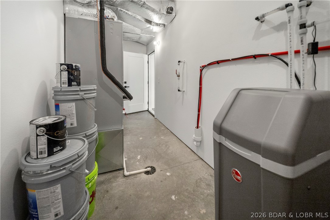 Grand Point - Residential