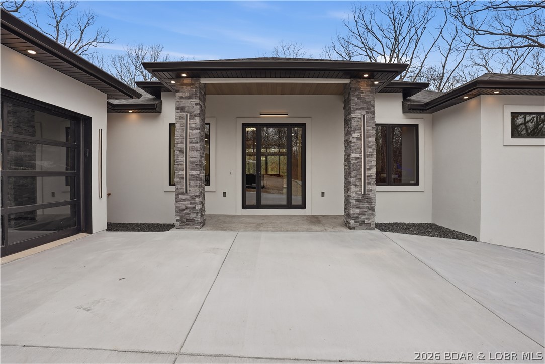 Grand Point No. 2 - Residential