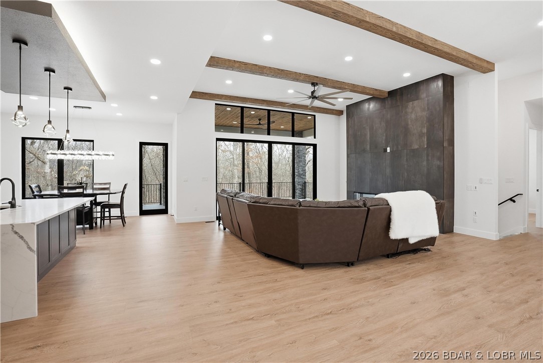 Grand Point No. 2 - Residential