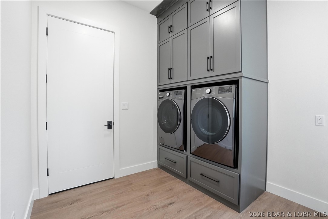 Grand Point No. 2 - Residential