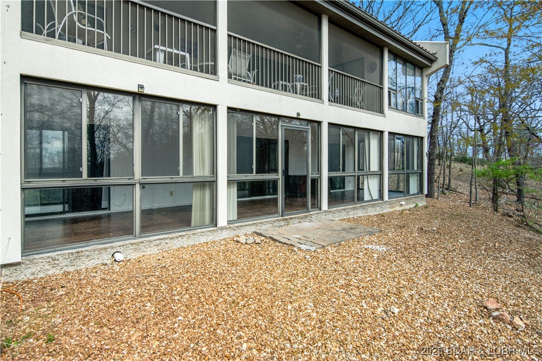 Lake Ozark, Missouri 65049, United States, 2 Bedrooms Bedrooms, ,2 BathroomsBathrooms,Residential,Active,98410