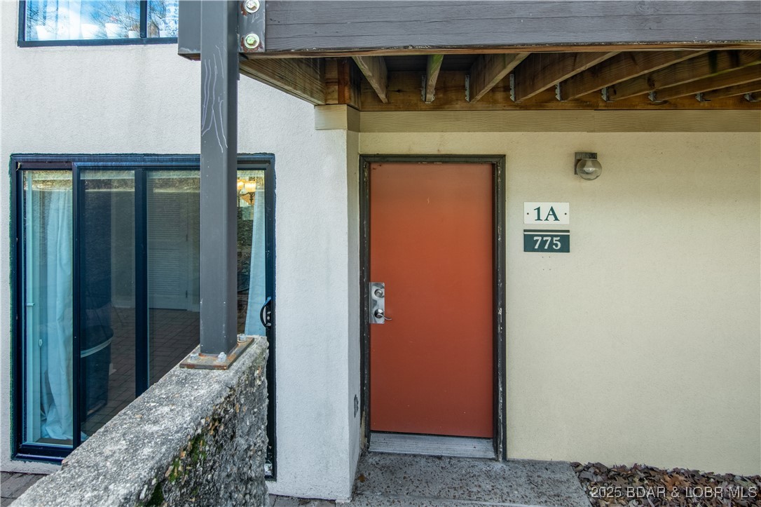 Lake Ozark, Missouri 65049, United States, 2 Bedrooms Bedrooms, ,2 BathroomsBathrooms,Residential,Active,98410