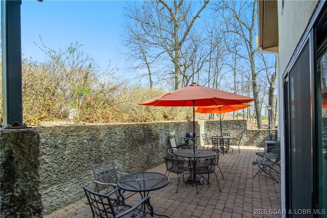 Lake Ozark, Missouri 65049, United States, 2 Bedrooms Bedrooms, ,2 BathroomsBathrooms,Residential,Active,98410