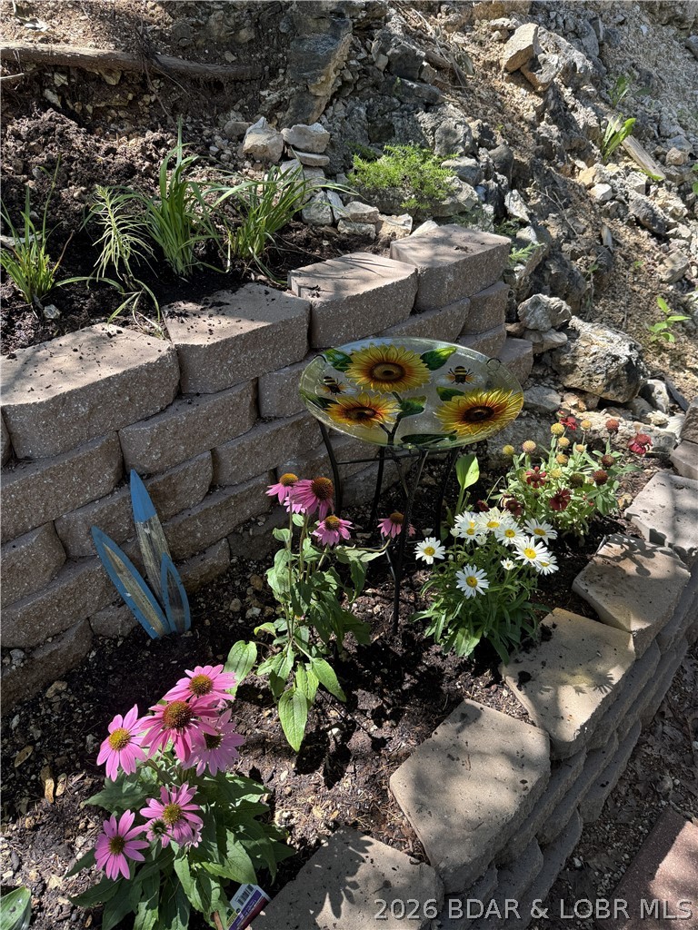 Shores Of Camelot Condominiums - Residential