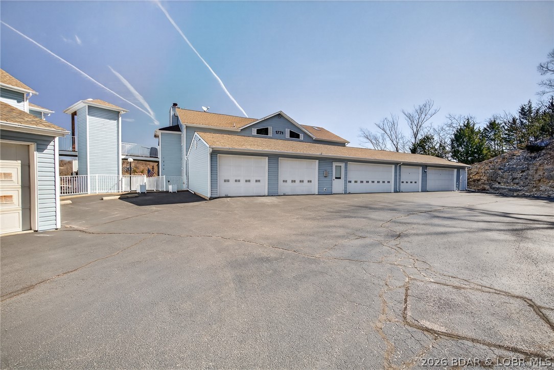 Shores Of Camelot Condominiums - Residential