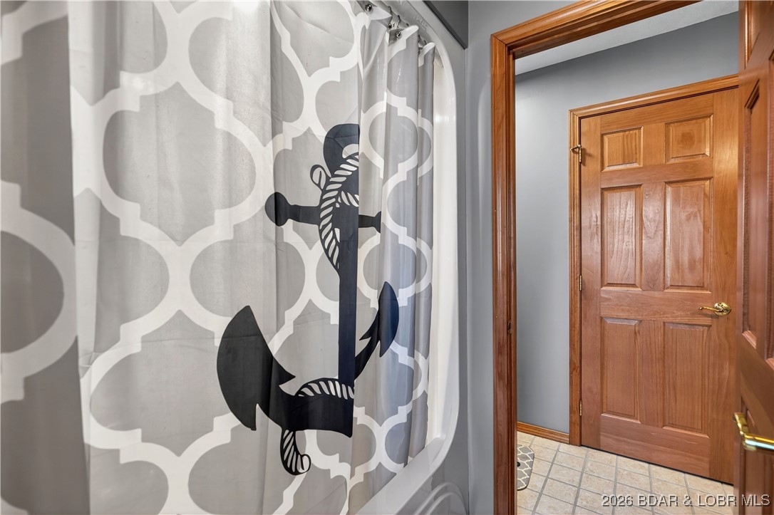 Palisades Point #4 - Residential