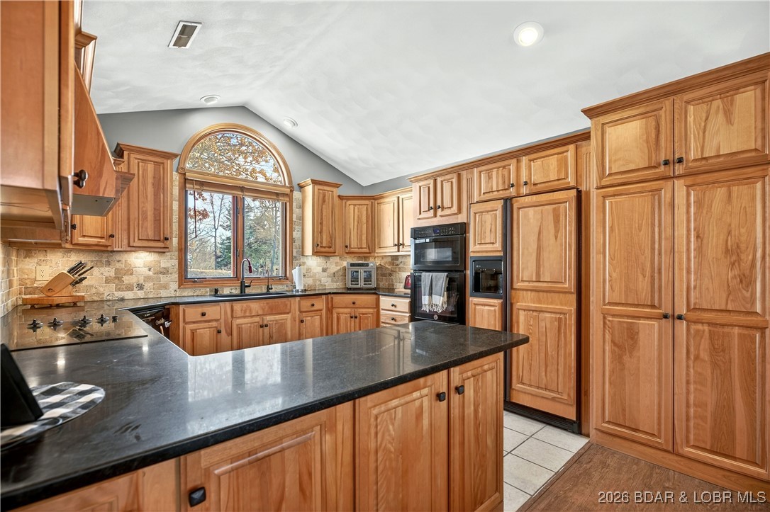 Palisades Point #4 - Residential