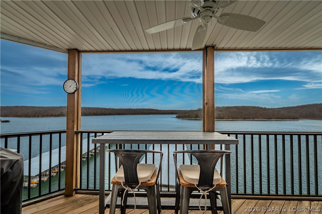 Park Place On The Lake - Residential