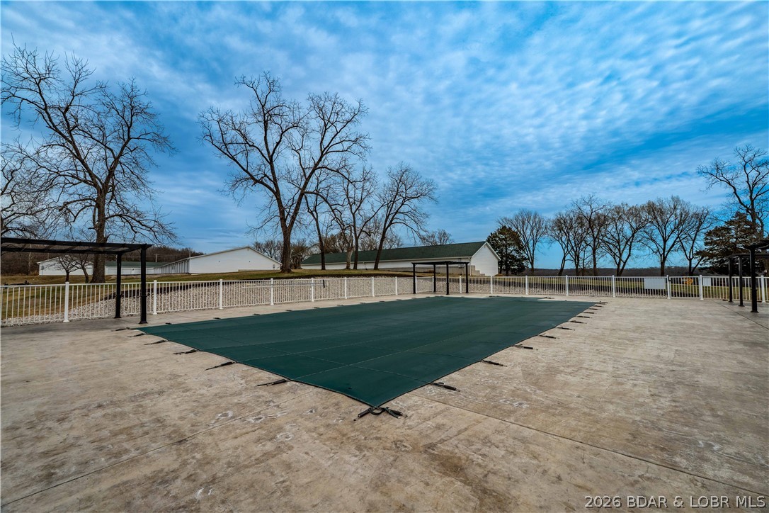 Park Place On The Lake - Residential