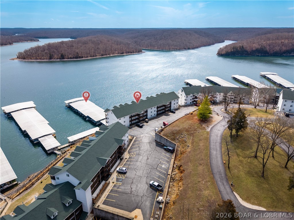 Park Place On The Lake - Residential