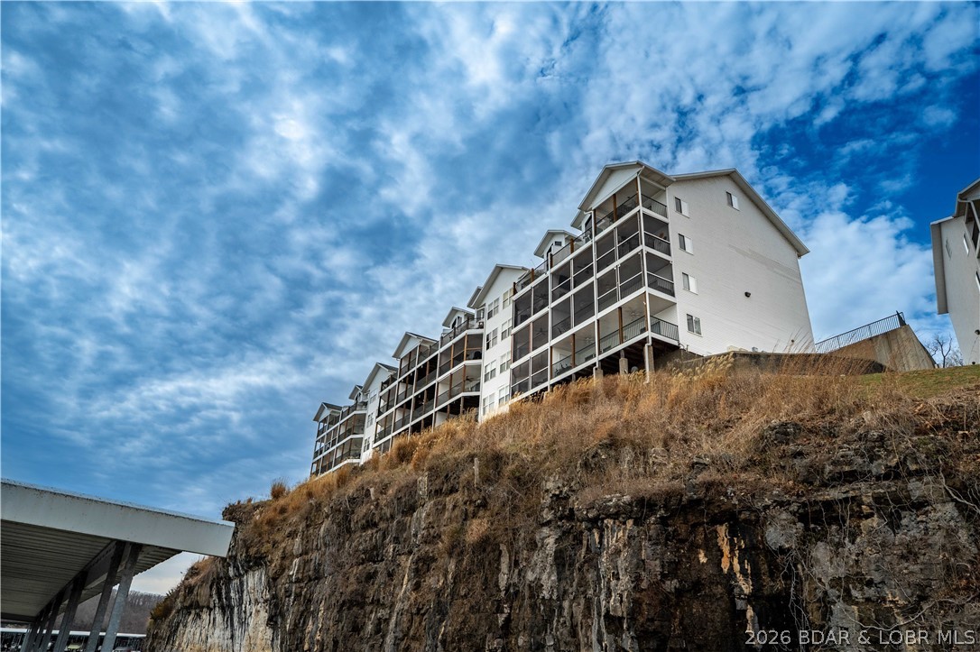 Park Place On The Lake - Residential