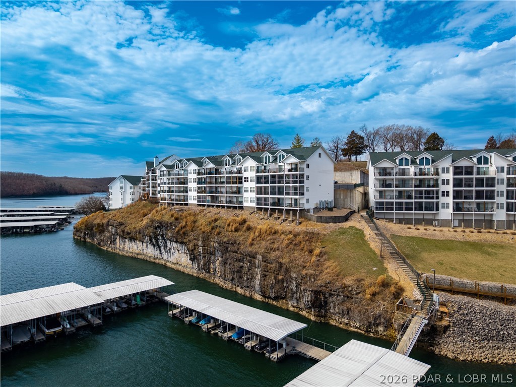 Park Place On The Lake - Residential