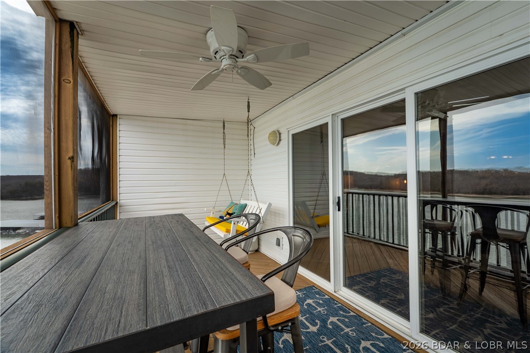 Park Place On The Lake - Residential