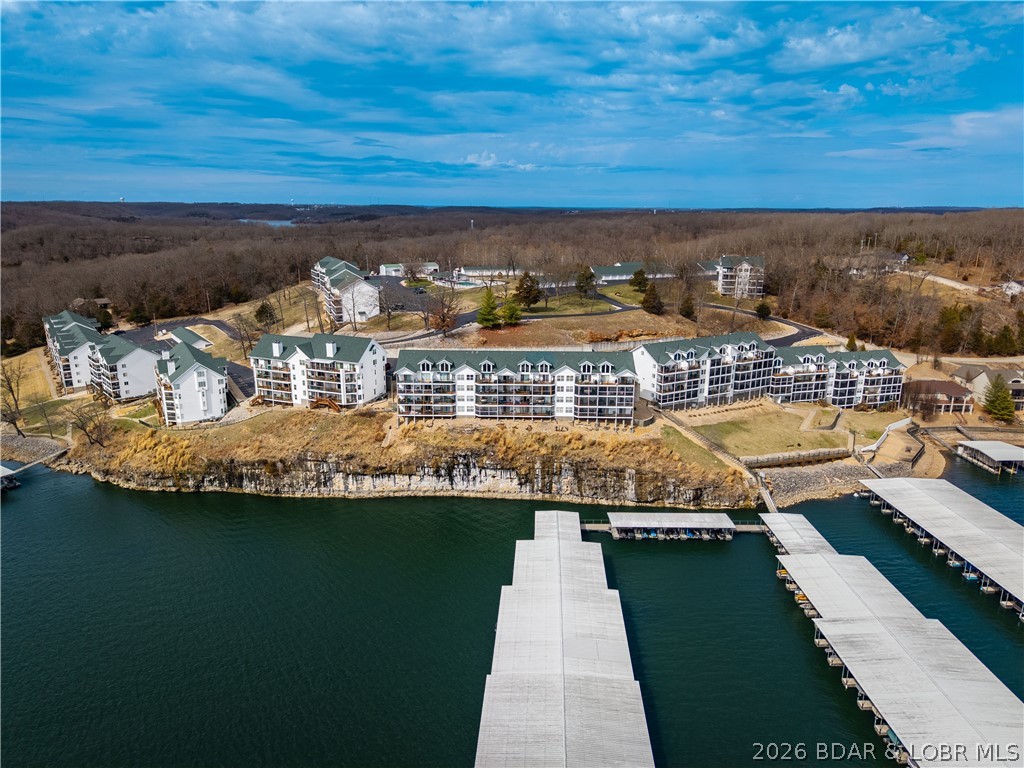 Park Place On The Lake - Residential