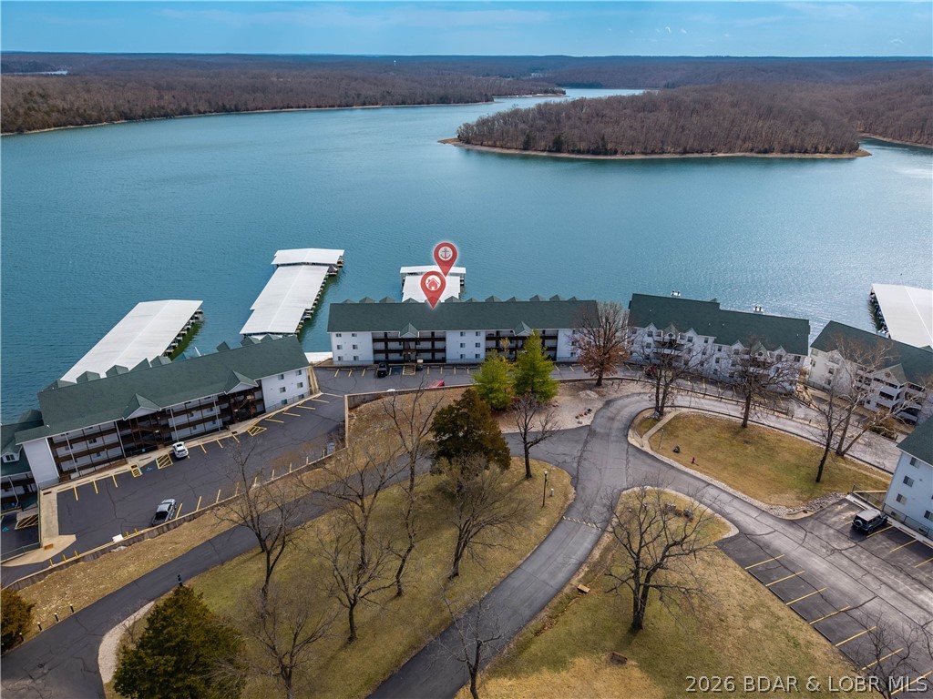 Park Place On The Lake - Residential