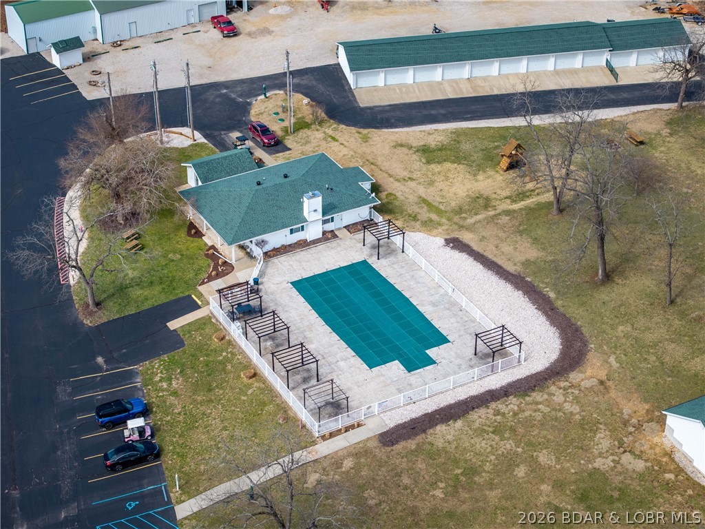 Park Place On The Lake - Residential