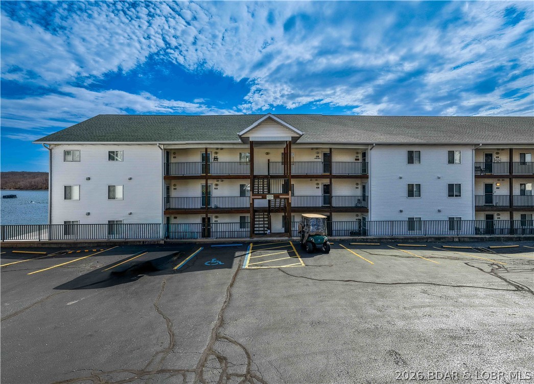 Park Place On The Lake - Residential