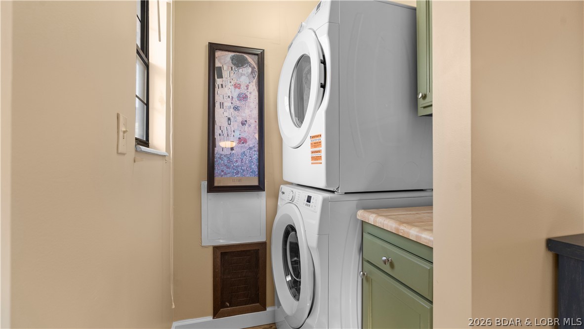 Waters Edge Condominium - Residential