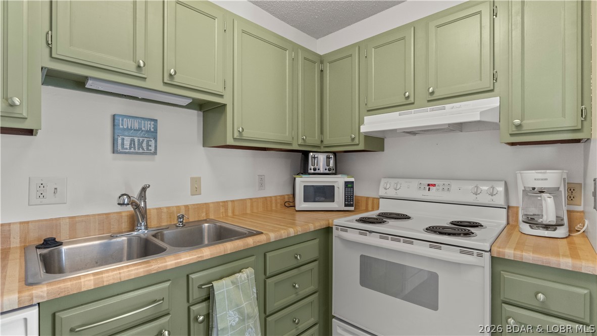 Waters Edge Condominium - Residential