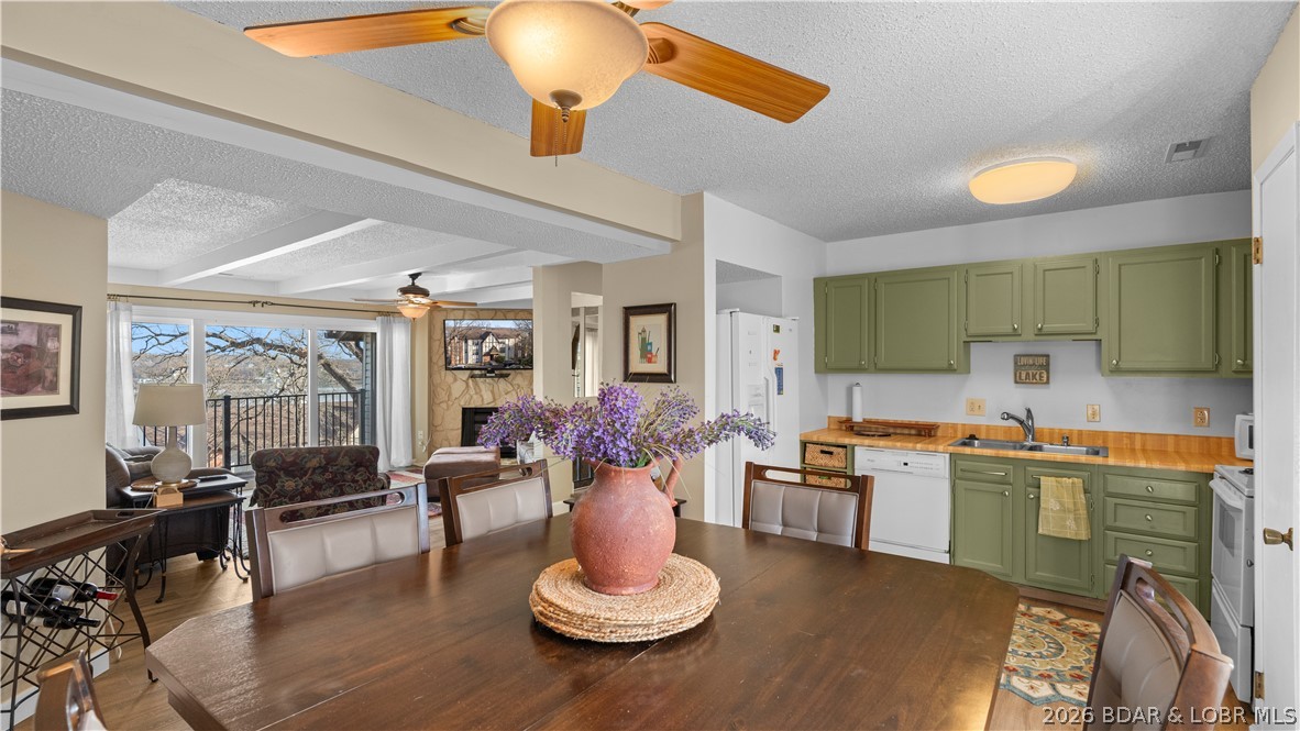 Waters Edge Condominium - Residential