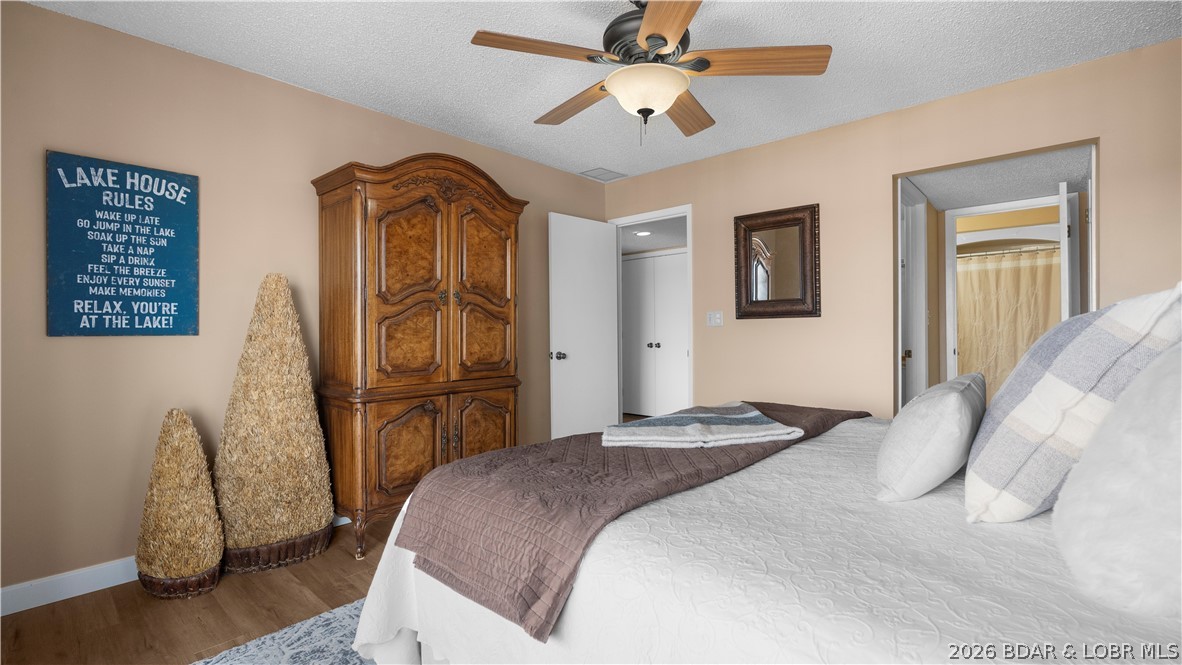 Waters Edge Condominium - Residential