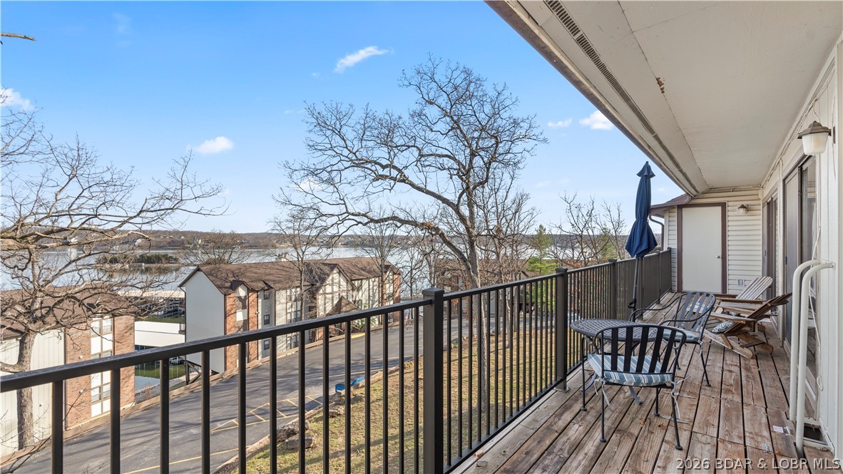 Waters Edge Condominium - Residential