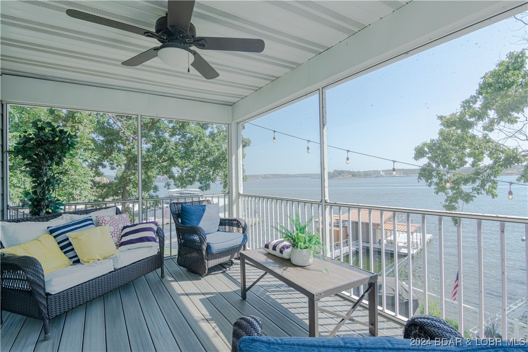 Sunrise Beach, Missouri 65079, United States, 4 Bedrooms Bedrooms, ,4 BathroomsBathrooms,Residential,Contingent,45417