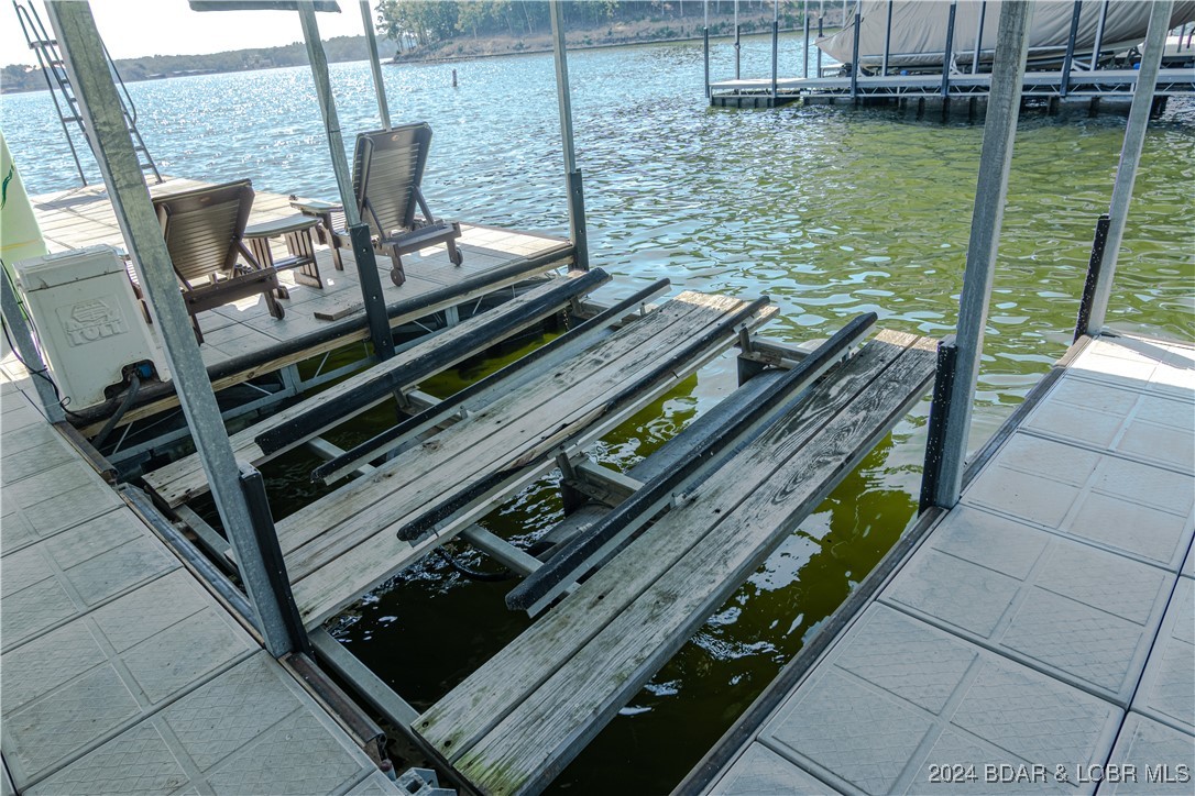 Sunrise Beach, Missouri 65079, United States, 4 Bedrooms Bedrooms, ,4 BathroomsBathrooms,Residential,Contingent,45417