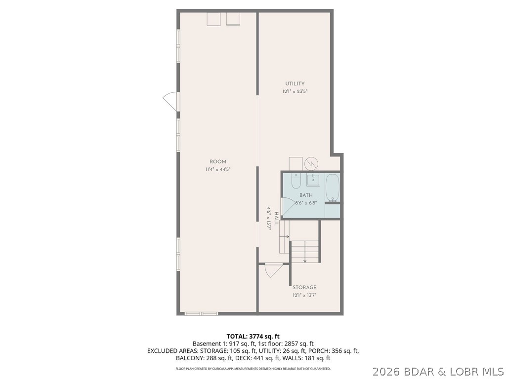 Main image without alt text