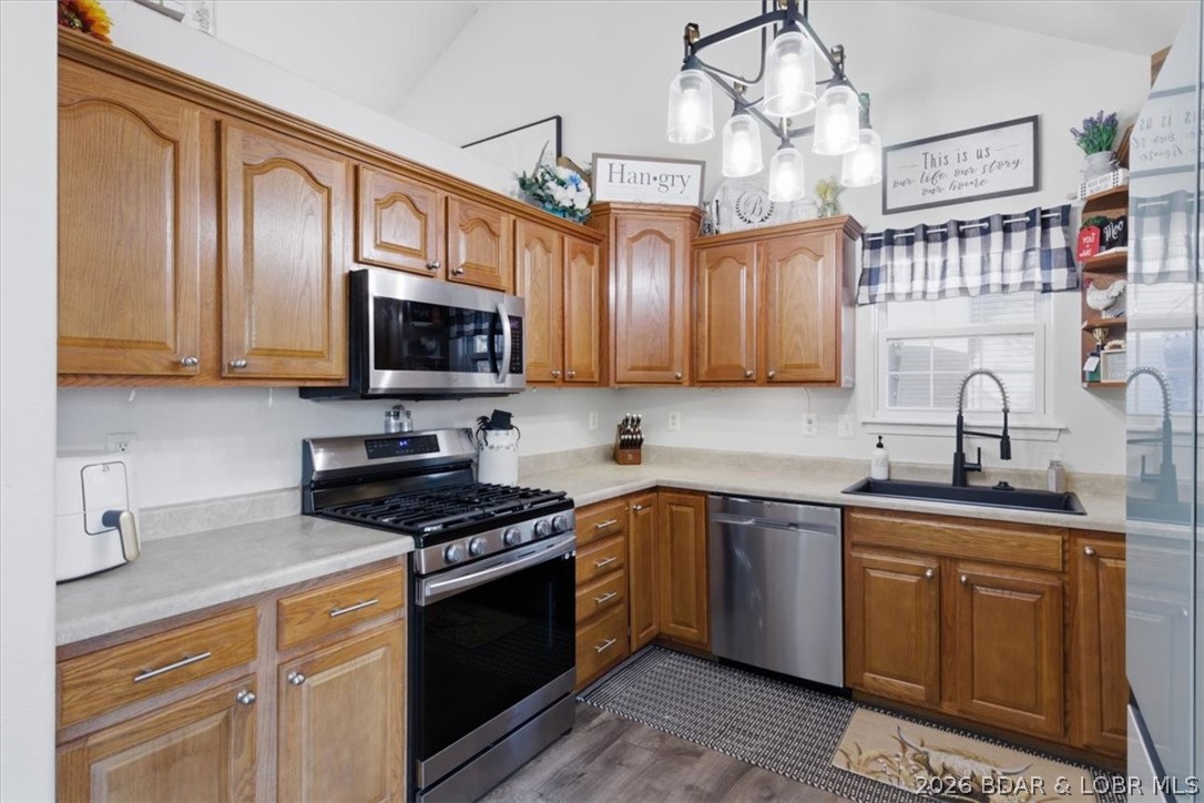 Camelot Estates - Residential