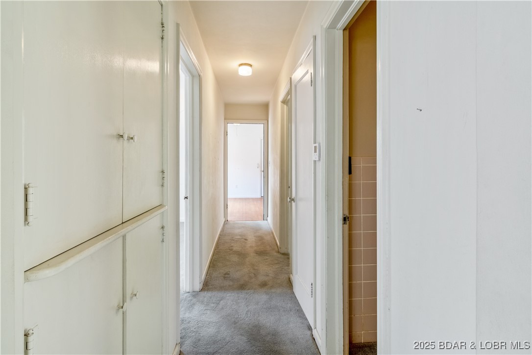 Lake Ozark, Missouri 65049, United States, 3 Bedrooms Bedrooms, ,2 BathroomsBathrooms,Residential,Contingent,102227