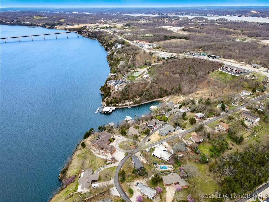 Lake Ozark, Missouri 65049, United States, 3 Bedrooms Bedrooms, ,2 BathroomsBathrooms,Residential,Contingent,102227