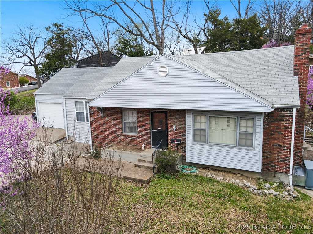 Lake Ozark, Missouri 65049, United States, 3 Bedrooms Bedrooms, ,2 BathroomsBathrooms,Residential,Contingent,102227