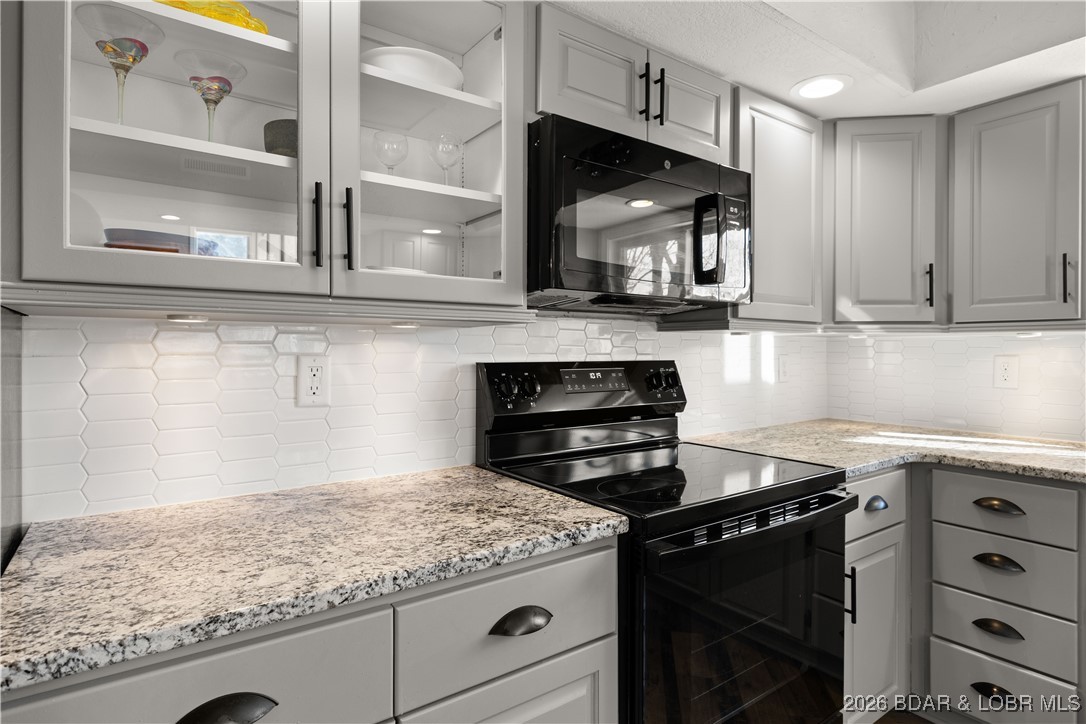 Shores Of Camelot Condominiums - Residential