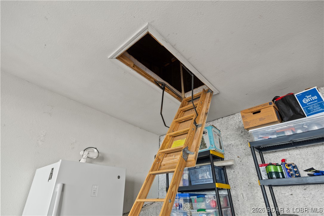 Shores Of Camelot Condominiums - Residential