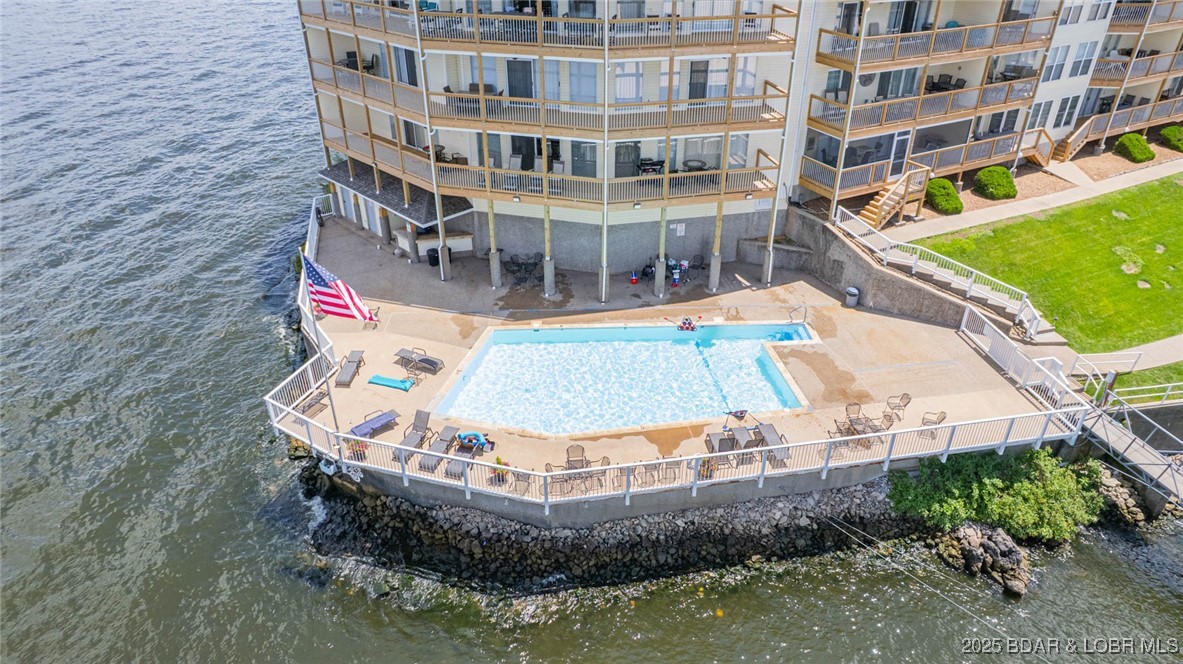 Ledges - Residential