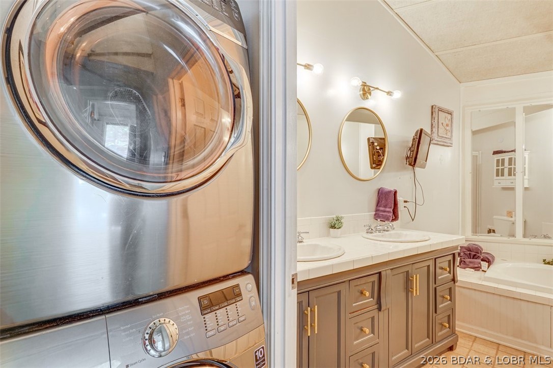 Kays Point #1 - Residential