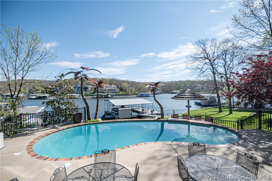 Forestridge Village At Shawnee - Residential