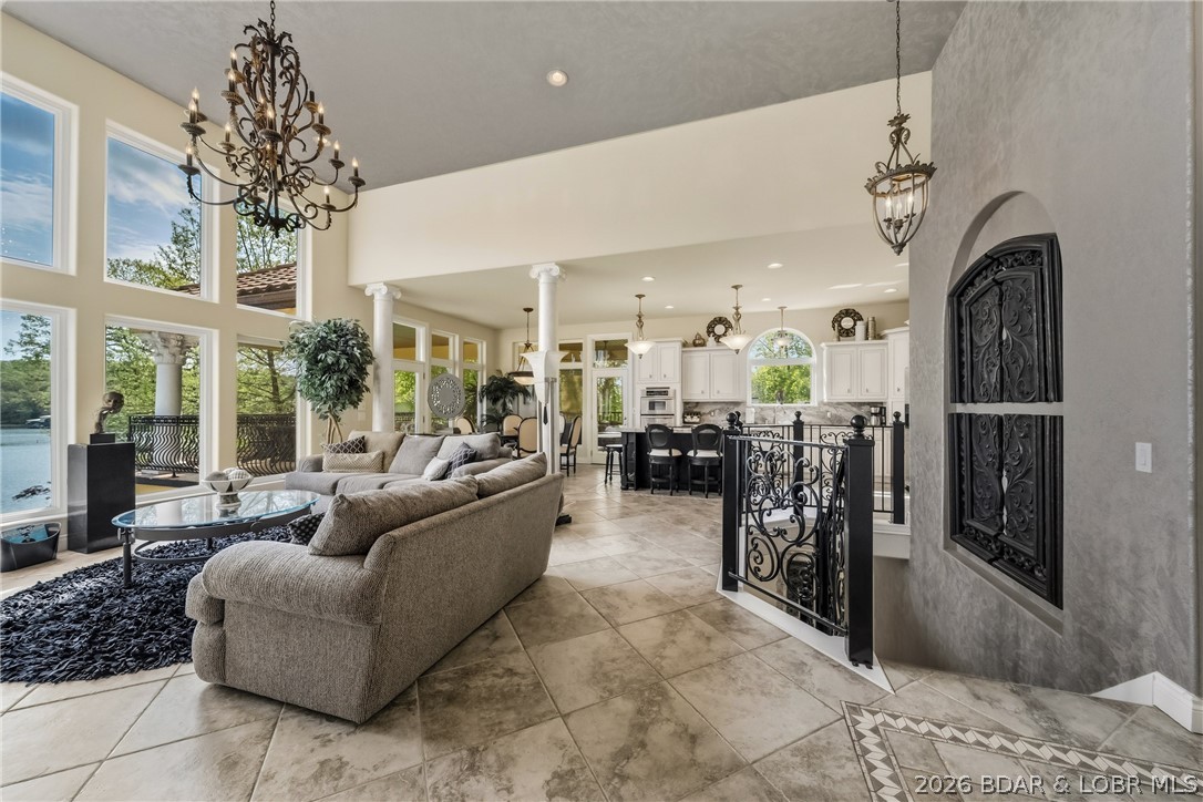 Forestridge Village At Shawnee - Residential