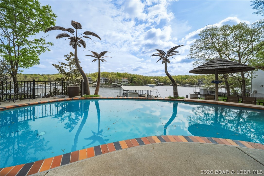 Forestridge Village At Shawnee - Residential