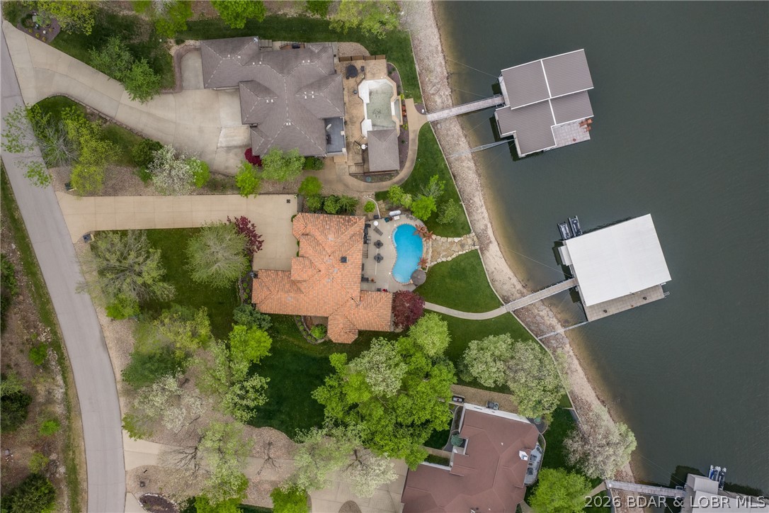 Forestridge Village At Shawnee - Residential