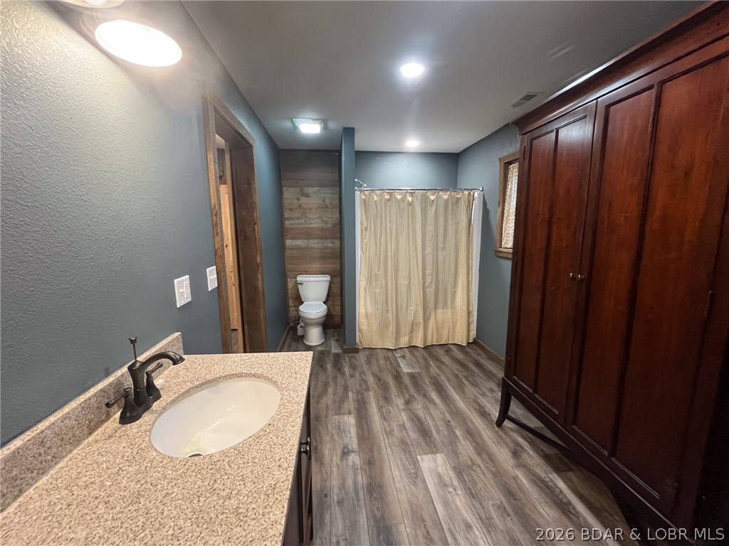 Forbes Lake of the Ozarks - Residential