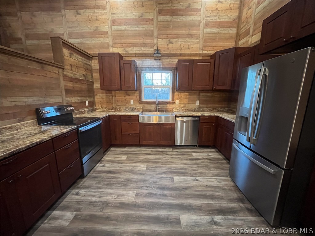 Forbes Lake of the Ozarks - Residential