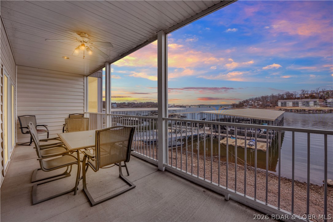 Robins at the Waters Edge Condominium - Residential