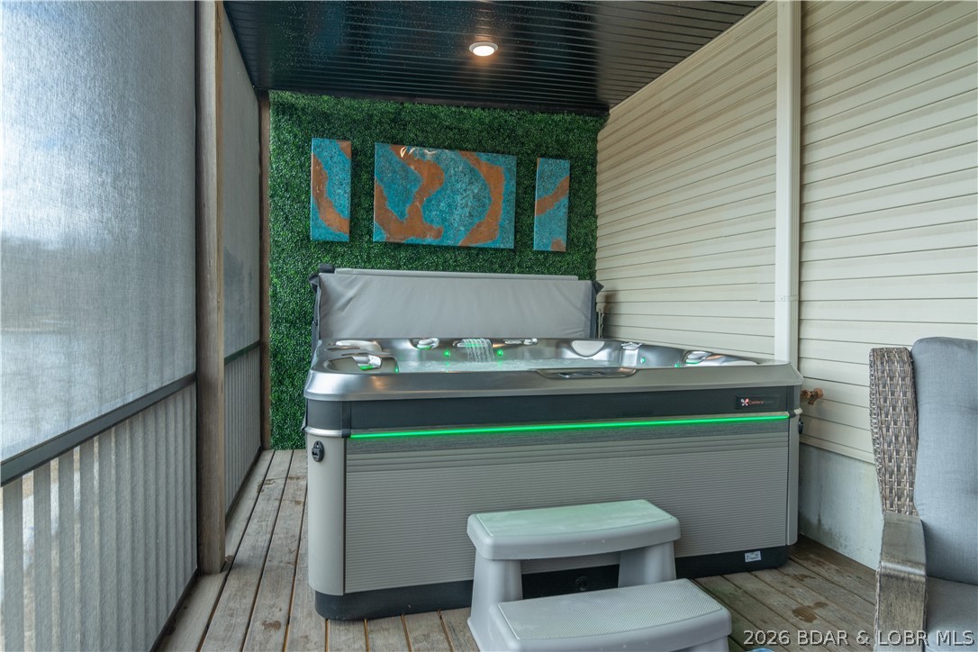 Cross Creek - Residential