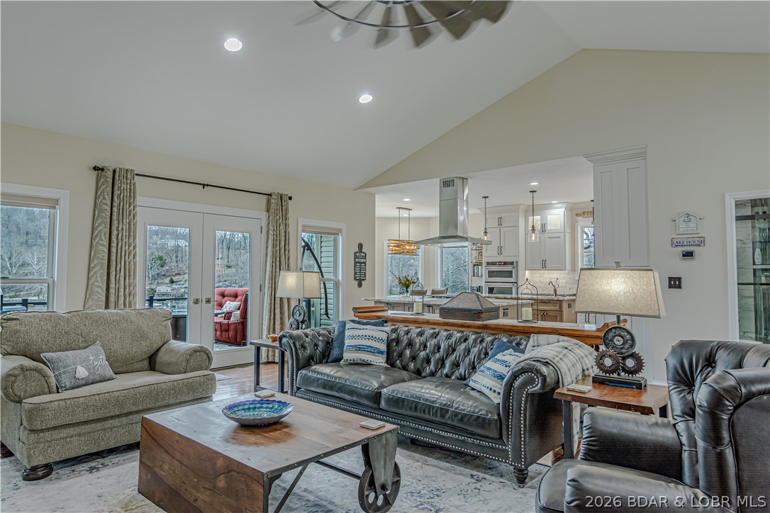 Cross Creek - Residential