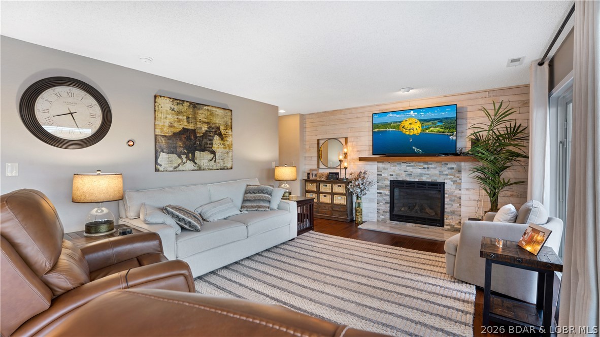 Horseshoe Bend # 7 - Residential