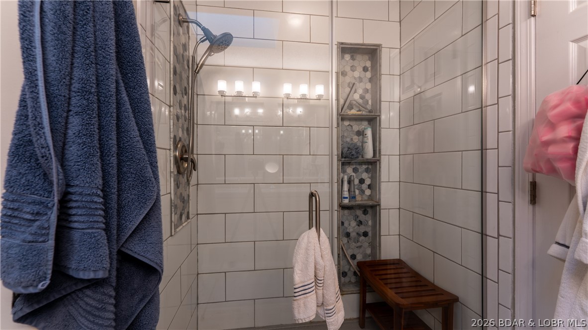 Horseshoe Bend # 7 - Residential