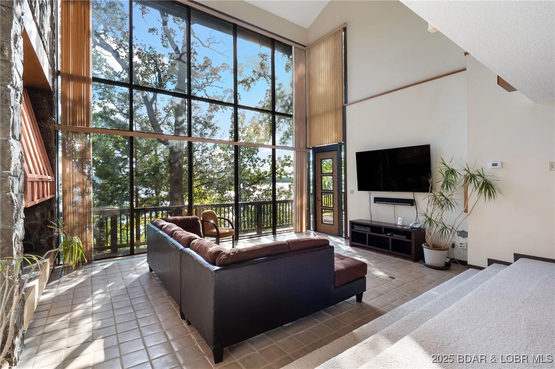 Eagles Cove - Residential